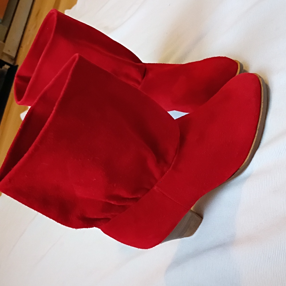 Vintage Upstage Red Suede Ankle Boots